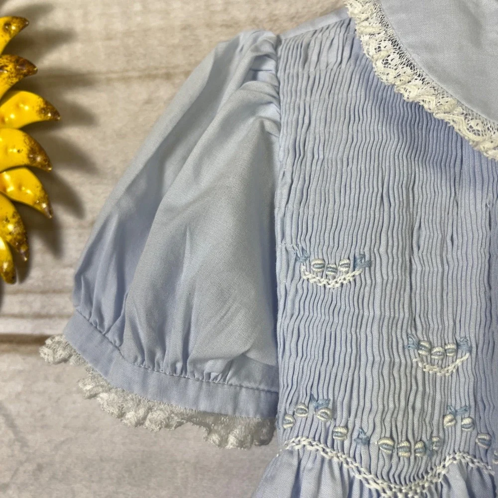 Vintage Feltman Bros Light Blue Smocked Baby Dress Puff Sleeves Lace 18M Cotton